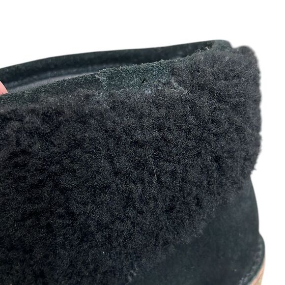 UGG Black Boots Woman’s Size 7 Coldin Suede Sheepskin Wedge Ankle Bootie Pull on - Picture 10 of 10